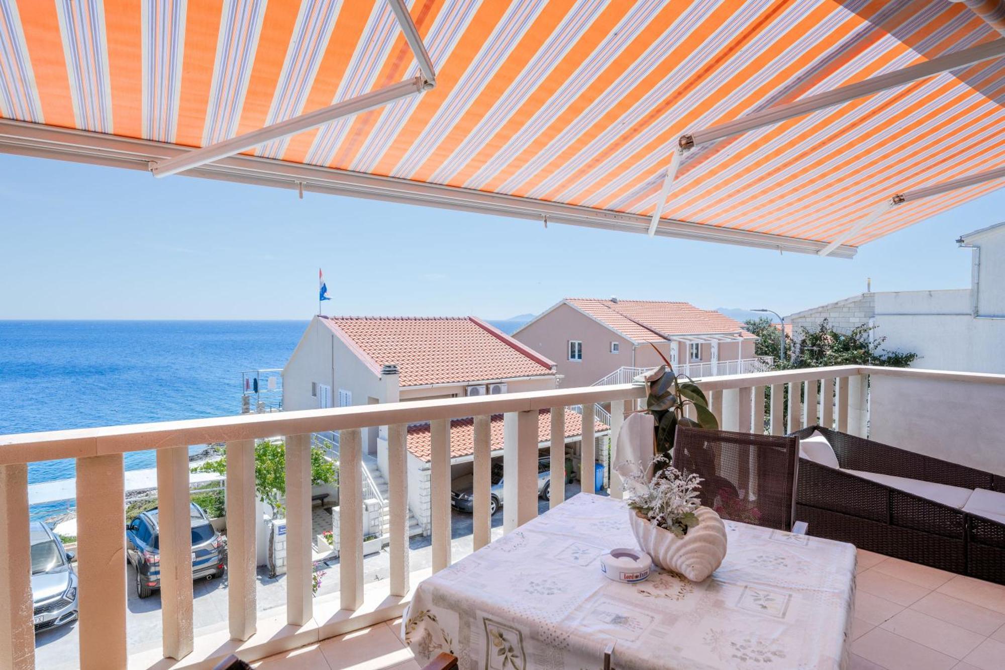 Apartmani Marelic - Sun Beach Завалатица Экстерьер фото