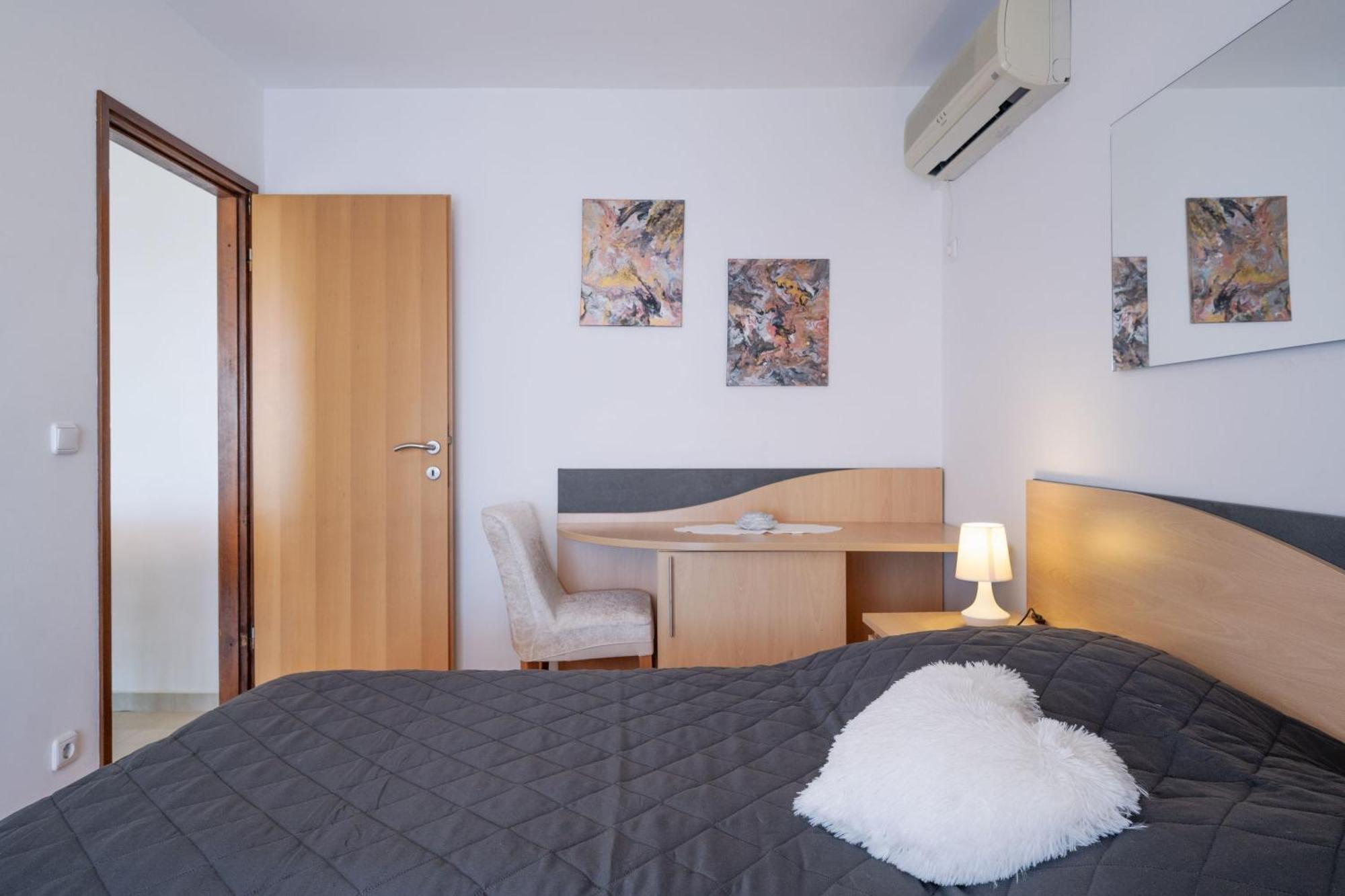 Apartmani Marelic - Sun Beach Завалатица Экстерьер фото