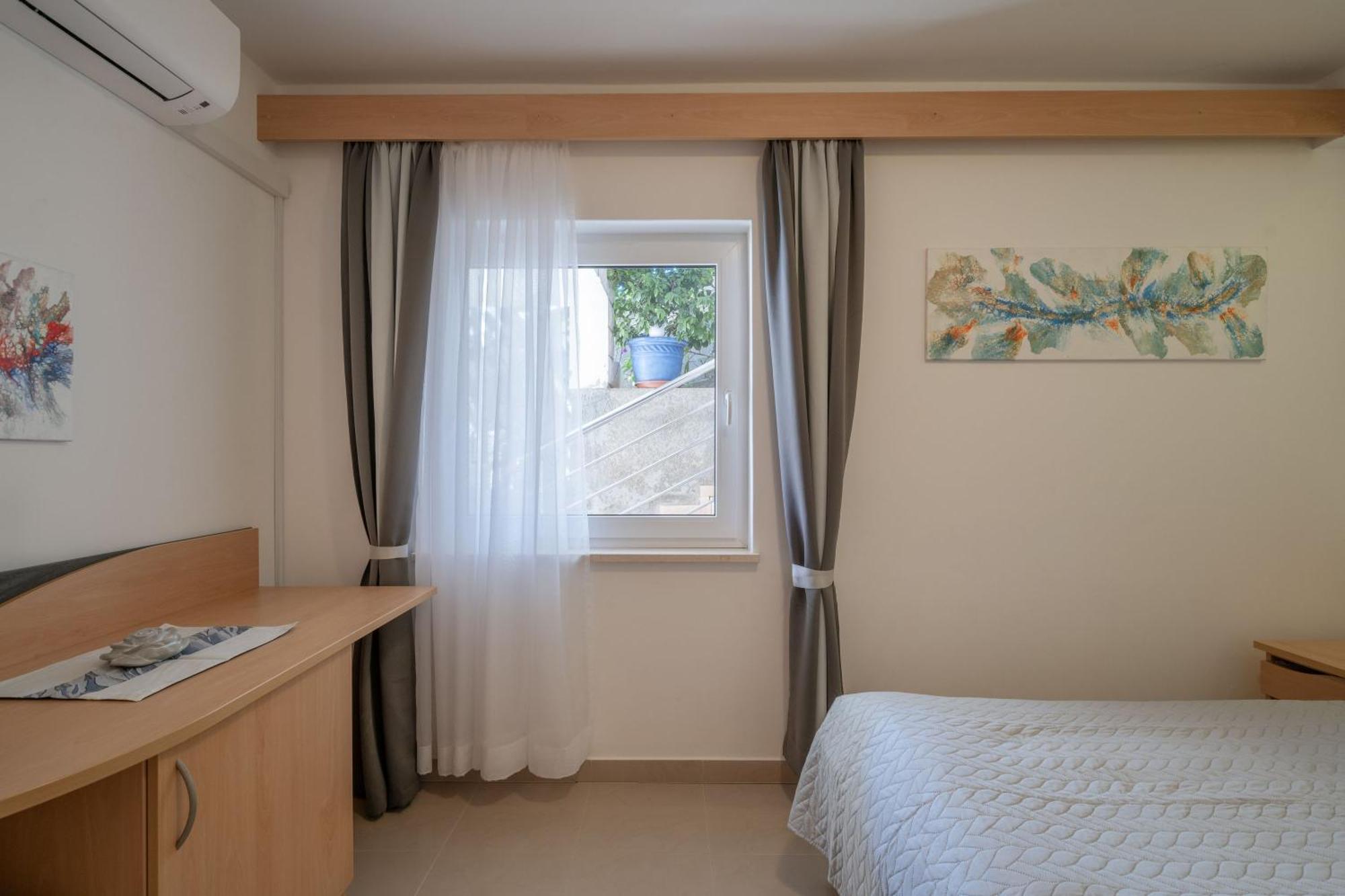 Apartmani Marelic - Sun Beach Завалатица Экстерьер фото