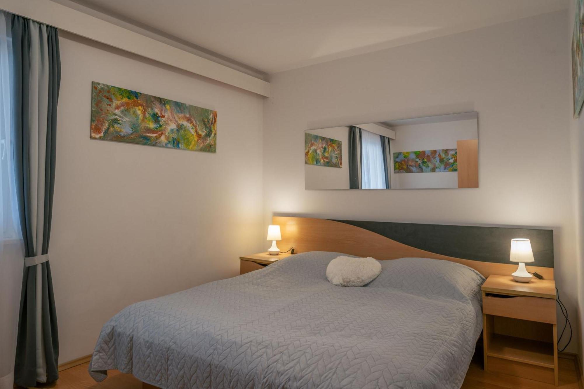 Apartmani Marelic - Sun Beach Завалатица Экстерьер фото